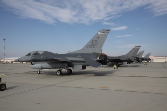 On the ramp - General Dynamics/Lockheed F-16 Fighting Falcons