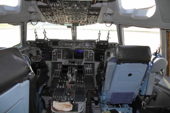 Flight Deck of the C-17