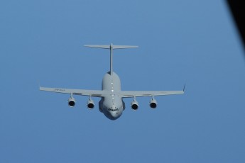 C-17 dropping back after emergency disconnect practice