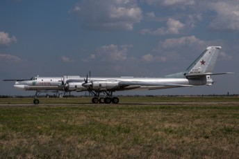 Tupolev Tu-95MS "Bear"
