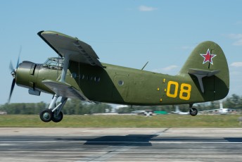 Antonov An-2T "Colt"