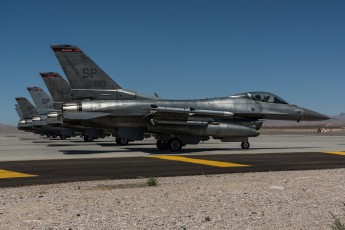 General Dynamics F-16CM Fighting Falcon