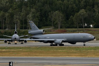 McDonnell Douglas KC-10A Extenders USAF 76th ARS 514th AMW, 305th AMW