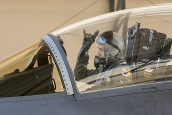 4th FW  - Wing Jet - "Rolling!"