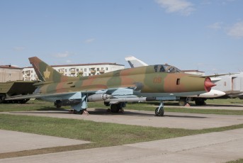 Sukhoi Su-17 "Fitter"