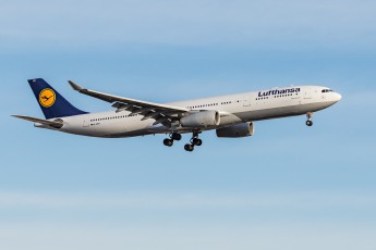 Lufthansa - Airbus A330