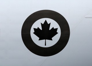 RCAF low-visibility roundel.