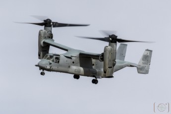 MV-22 Osprey from the VMM-161 Greyhawks on landing approach with Marines from the 15th Marine Expeditionary Unit (MEU).  During Realistic Urban Training (RUT), live fire training as part of workups to deployment.  MCAGCC, Twentynine Palms, CA.