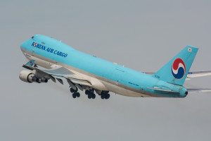 Korean Air Cargo - Boeing 747