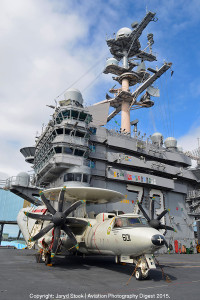 A Northrop Grumman E-2C-2000 Hawkeye from Carrier Airborne Early Warning Squadron 115 (VAW-115) "Liberty Bells" rests on the USS George Washington