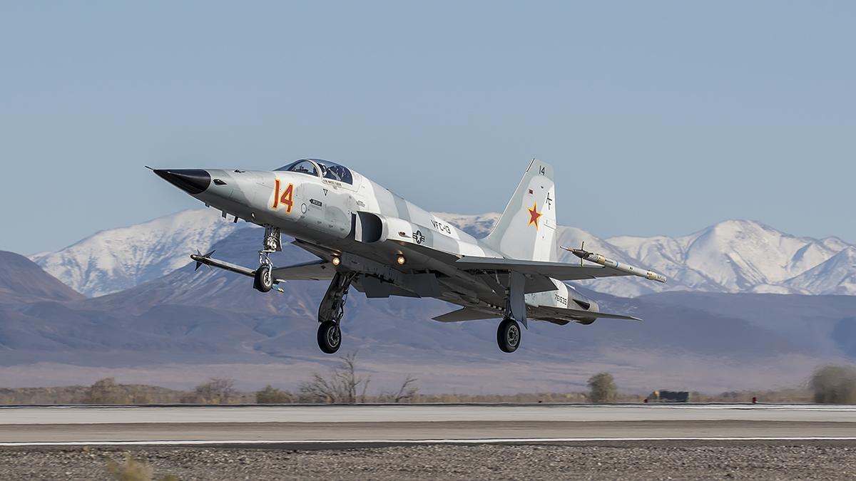 F-5E Tiger II of the VFC-13 Fighting Saints touching down at NAS Fallon