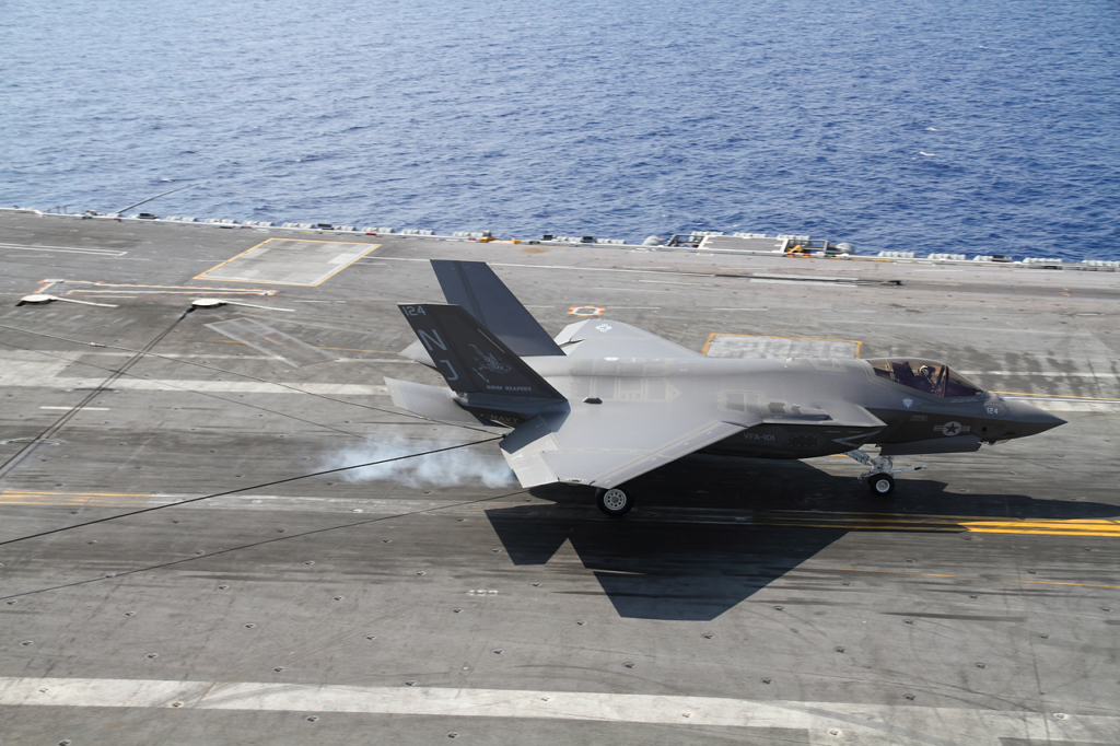 F-35C Lightning II JSF Completes Final Round of Carrier Testing