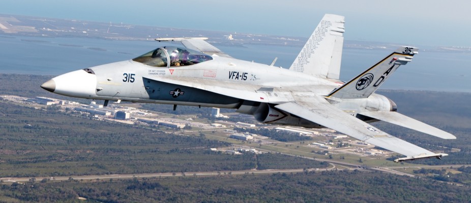 VFA-106 Honors Storied Career of the Valions with Tribute Hornet