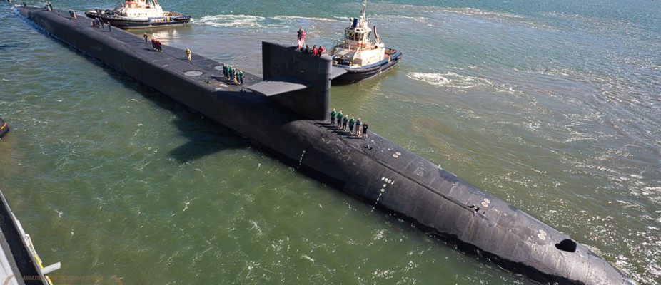 USS Ohio arrives in Brisbane on a liberty port call to the City!