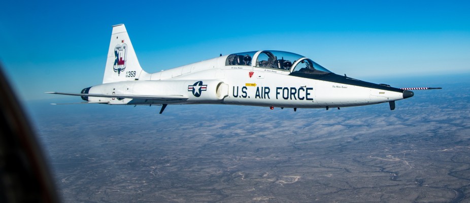 RED BULLS IN XL – 65 years of service for the White Rocket
